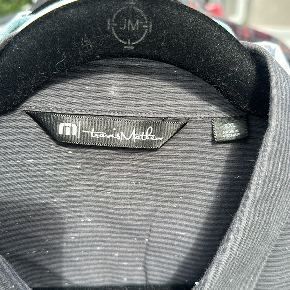 Travis Matthews, button-down - Picture 2 of 2